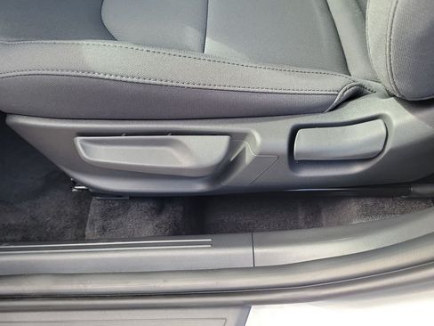 New 2026 Kia Niro LX FWD image 23