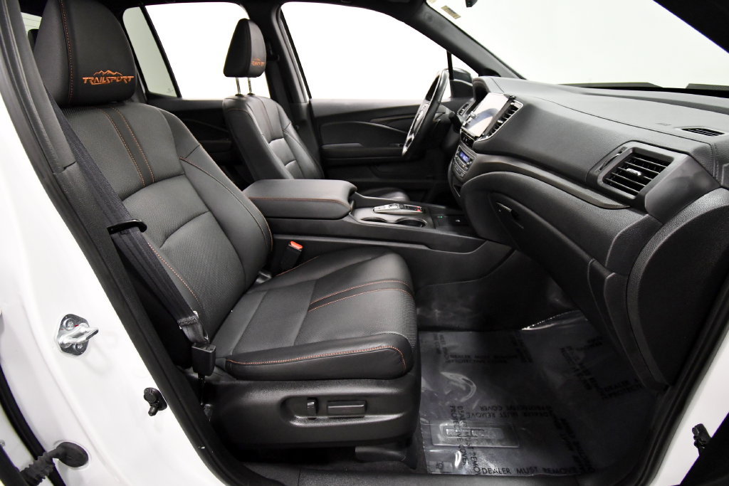 Certified 2024 Honda Ridgeline TrailSport image 19