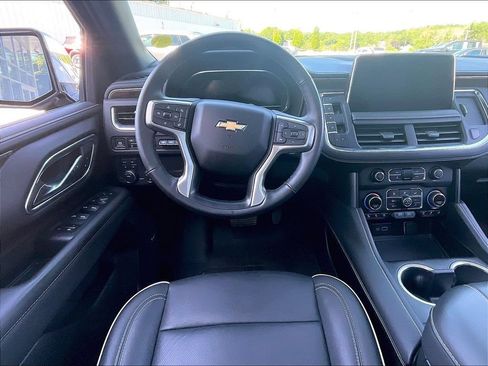 Used 2024 Chevrolet Tahoe Premier AWD/4WD image 18