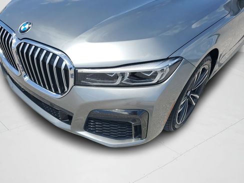 Used 2021 BMW 750i xDrive w/ Luxury Rear Seating Package AWD/4WD image 25
