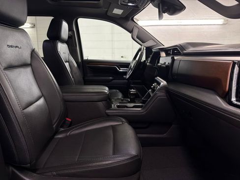 Used 2024 GMC Sierra 1500 Denali image 31