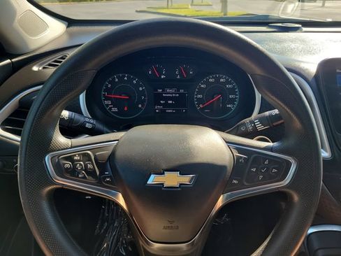 Used 2024 Chevrolet Malibu LT FWD image 28