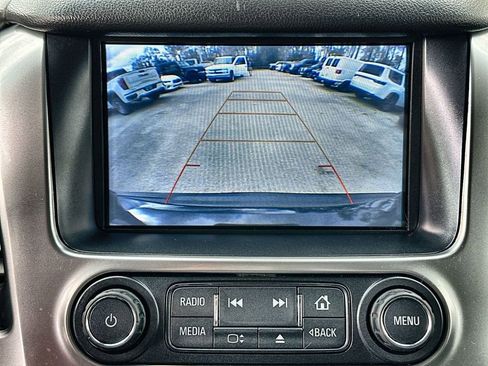 Certified 2018 Chevrolet Suburban LT w/ RST Edition image 15