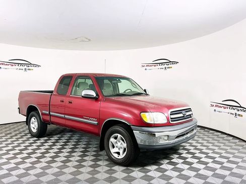 Used 2002 Toyota Tundra SR5 image 1