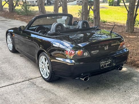 Used 2005 Honda S2000 image 24