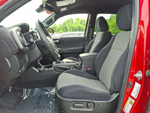 Certified 2023 Toyota Tacoma TRD Sport AWD/4WD image 12