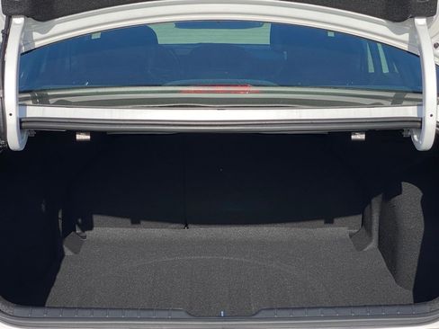 New 2026 Kia K4 EX image 22