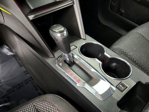 Used 2017 GMC Terrain SLE image 16