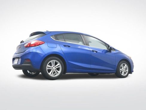 Used 2017 Chevrolet Cruze LT w/ Convenience Package image 34