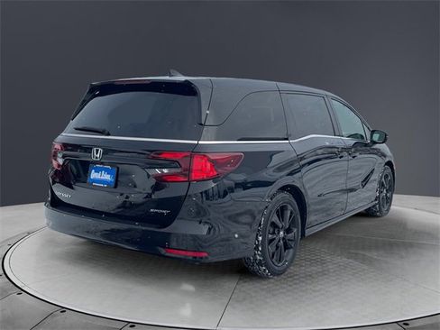 Certified 2024 Honda Odyssey Sport image 5