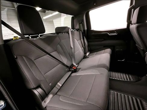 Used 2026 Chevrolet Silverado 1500 LT AWD/4WD image 25