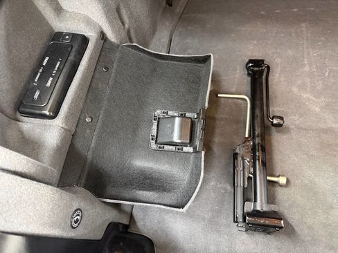 Used 1998 BMW 740i image 56