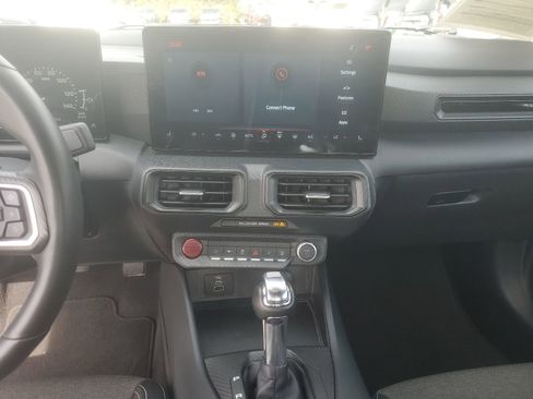 Used 2024 Ford Mustang Coupe image 10