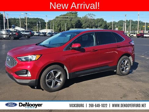 Used 2024 Ford Edge SEL w/ Convenience Package AWD/4WD image 10