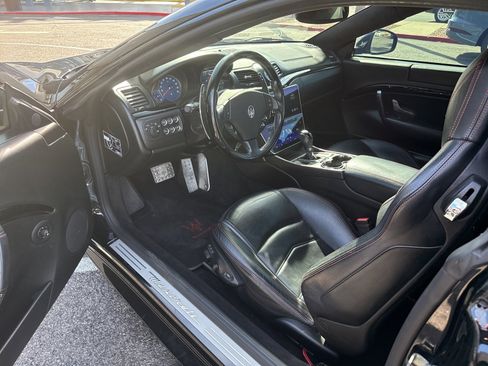 Used 2014 Maserati GranTurismo MC image 8
