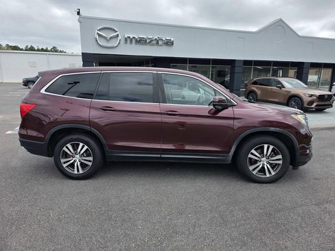 Used 2017 Honda Pilot EX-L image 2