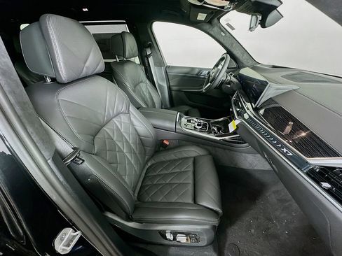 New 2026 BMW X7 xDrive40i w/ M Sport Package image 37