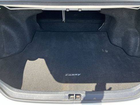 Used 2017 Toyota Camry LE FWD image 26