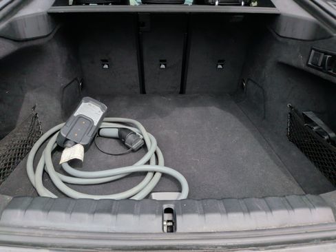 Certified 2023 BMW i4 eDrive40 w/ M Sport Package RWD image 38