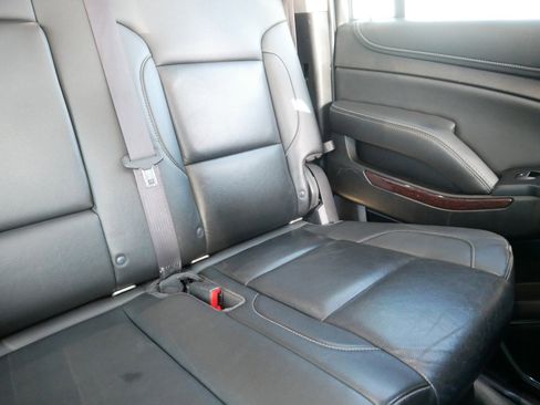 Used 2017 GMC Yukon XL SLT image 14