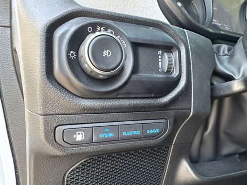 Used 2025 Jeep Wrangler Unlimited Sport S 4xe AWD/4WD image 33