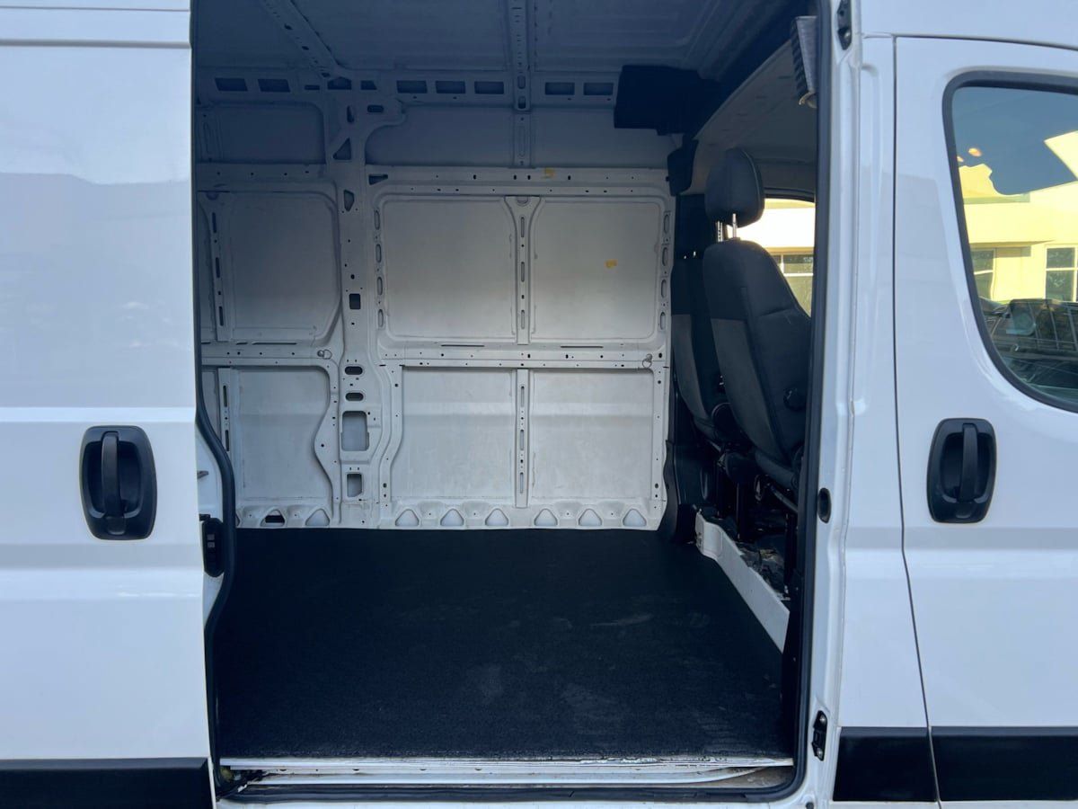 Used 2023 RAM ProMaster 3500 FWD image 11