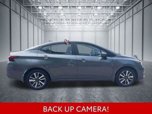 Used 2025 Nissan Versa SV w/ Trunk Package FWD image 5