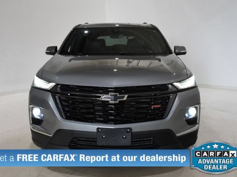 Used 2023 Chevrolet Traverse RS w/ LPO, Floor Liner Package AWD/4WD image 2