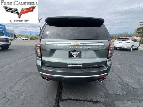 Used 2023 Chevrolet Suburban Premier image 37