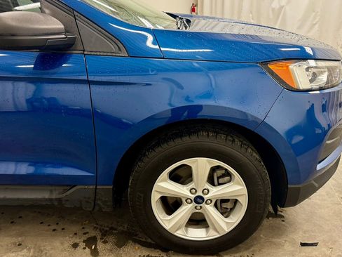 Used 2022 Ford Edge SE image 4