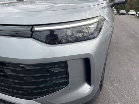 New 2026 Volkswagen Tiguan S image 9