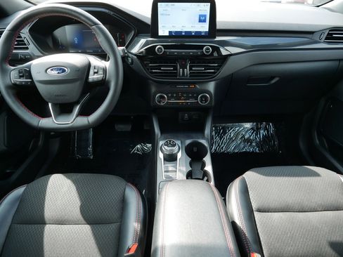 Used 2025 Ford Escape ST-Line Select AWD/4WD image 10