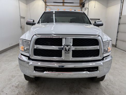 Used 2014 RAM 2500 Tradesman w/ Chrome Appearance Group image 6