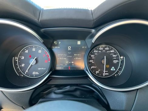 Used 2022 Alfa Romeo Stelvio Quadrifoglio w/ Active Assist Plus Package AWD/4WD image 30