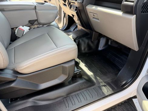 Used 2017 Ford F150 XL w/ Equipment Group 101A Mid AWD/4WD image 20