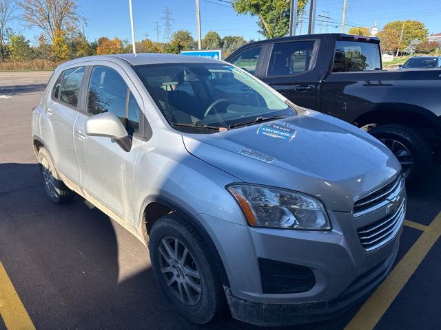 Certified 2016 Chevrolet Trax LS AWD/4WD image 1