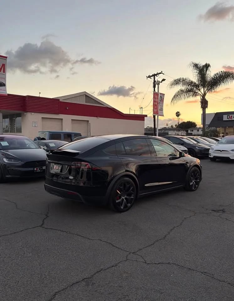 Used 2026 Tesla Model X Plaid AWD/4WD image 4