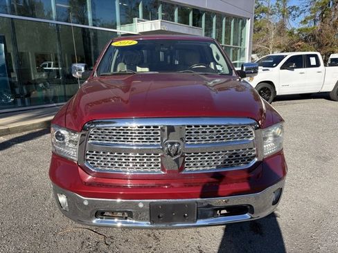 Used 2014 RAM 1500 Laramie w/ Convenience Group image 8