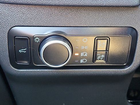 Used 2025 Ford Escape ST-Line w/ Tech Pack #1 image 29