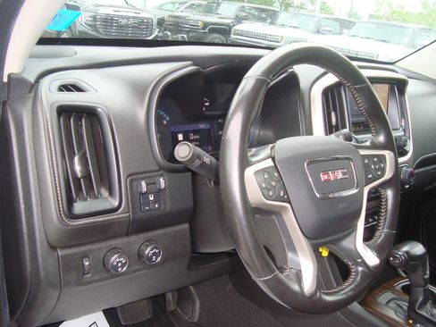 Used 2020 GMC Canyon Denali image 11