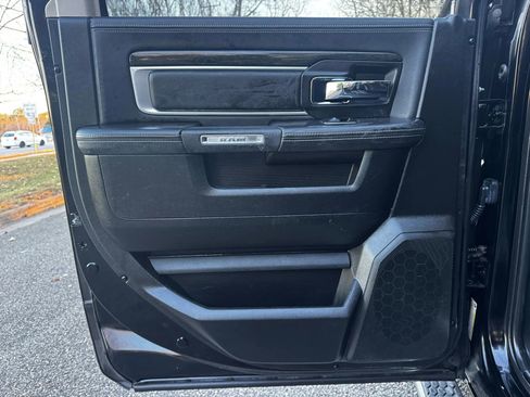Used 2014 RAM 1500 Limited image 9