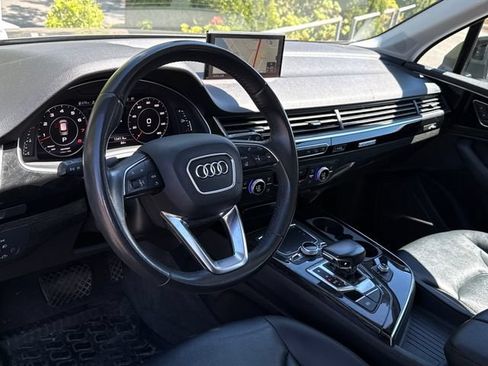 Used 2018 Audi Q7 3.0T Premium Plus w/ Premium Plus Package AWD/4WD image 15