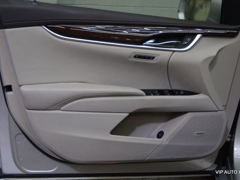 Used 2013 Cadillac XTS Luxury w/ Driver Awareness Package image 7