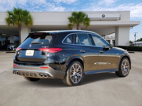 Used 2025 Mercedes-Benz GLC 43 AMG 4MATIC image 4