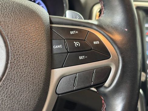 Used 2017 Jeep Grand Cherokee Trailhawk image 36