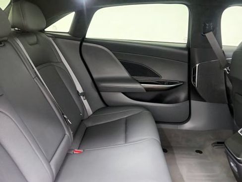 Used 2024 Lucid Air Touring AWD/4WD image 41