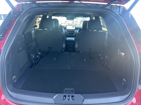 New 2026 Ford Explorer ST-Line image 17