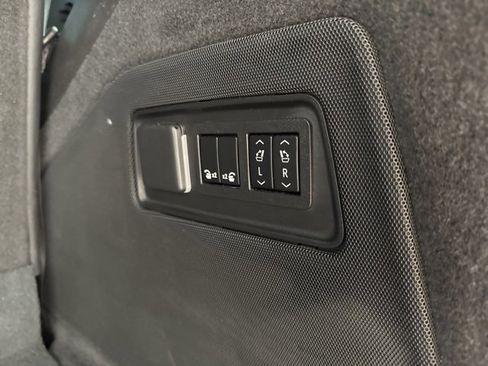 Used 2021 Cadillac Escalade Sport image 40