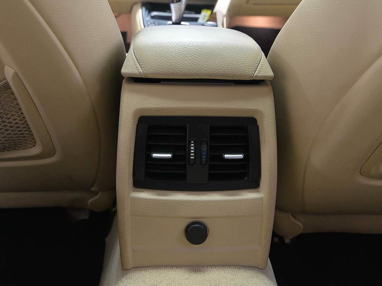 Used 2014 BMW 328i Sedan RWD image 10
