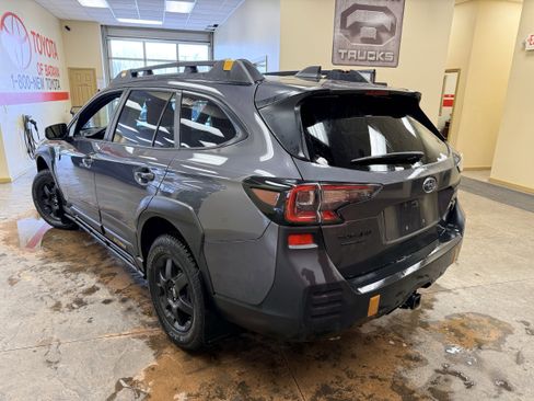 Used 2024 Subaru Outback Wilderness w/ Wilderness Package image 10